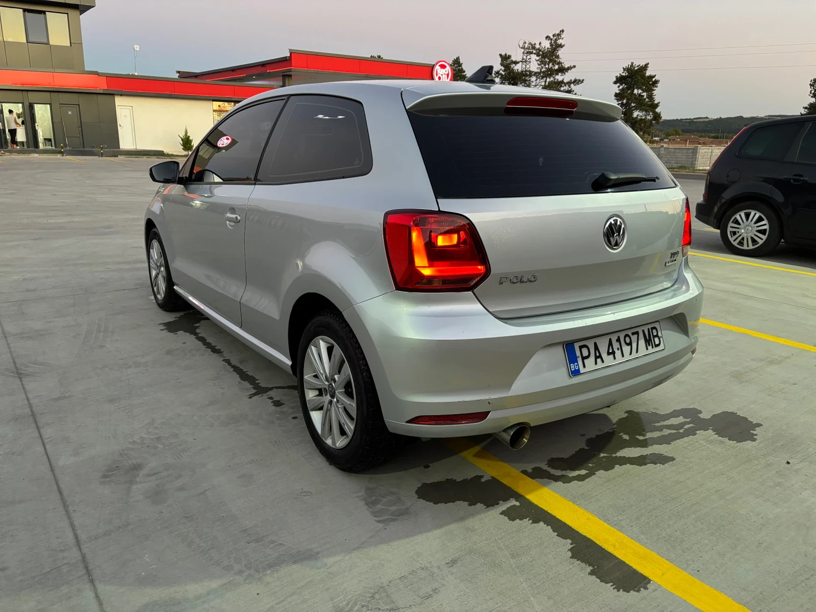 VW Polo, снимка 2 - Автомобили и джипове - 56140149