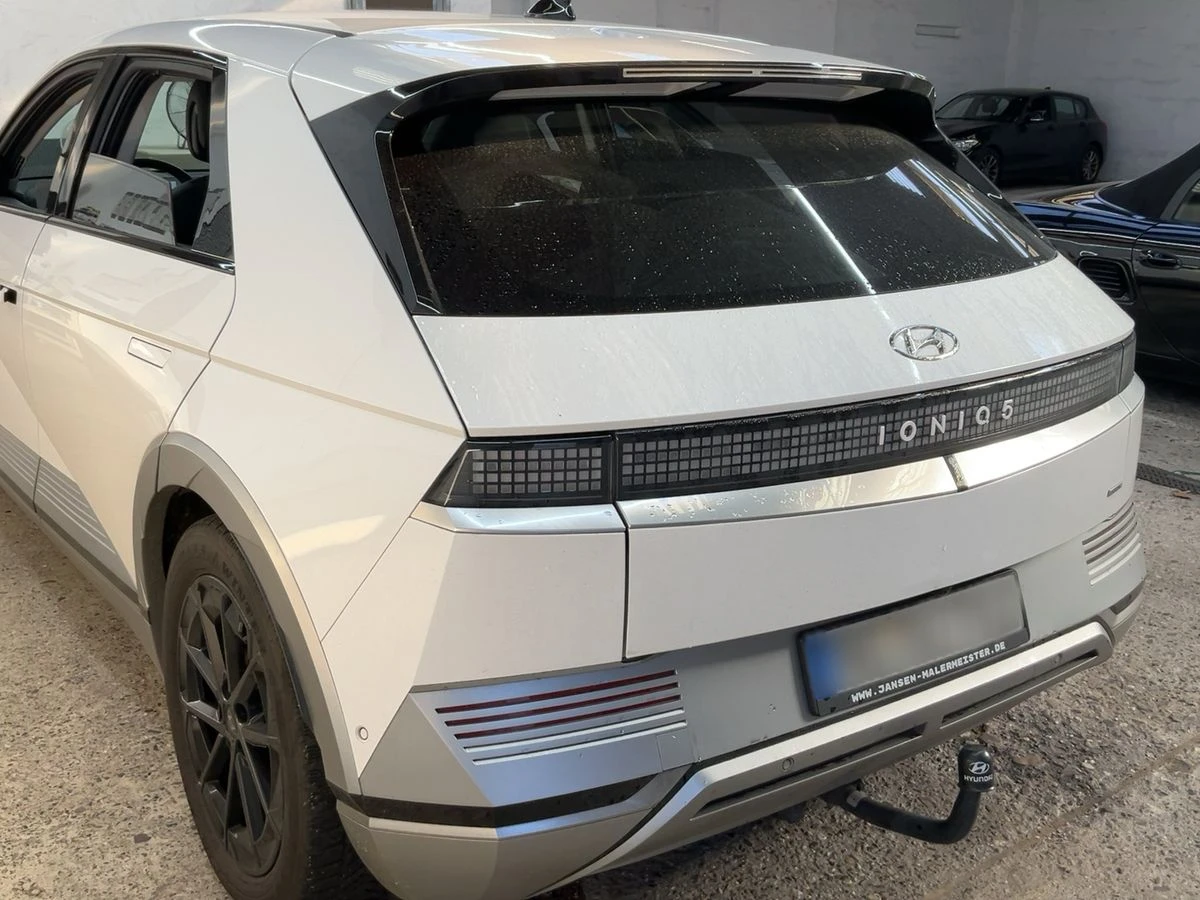 Hyundai Ioniq 5 ������� ����/������� ������/225 kW Uniq 4WD | Mobile.bg � ����������� 4