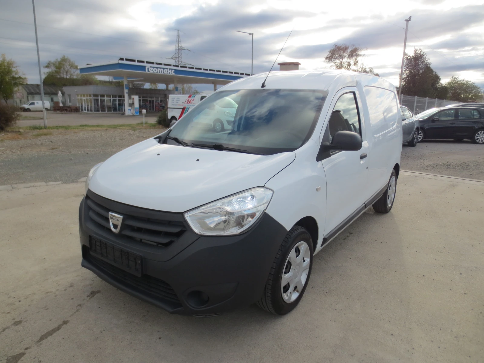 Dacia Dokker 1.6 i 