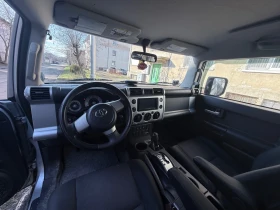 Toyota Fj cruiser - 30000 € / 58674.90 лв. - 70441764 6