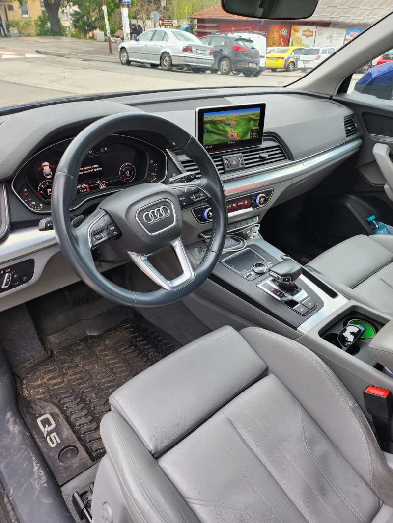 Audi Q5 БАРТЕР , снимка 9 - Автомобили и джипове - 48572731