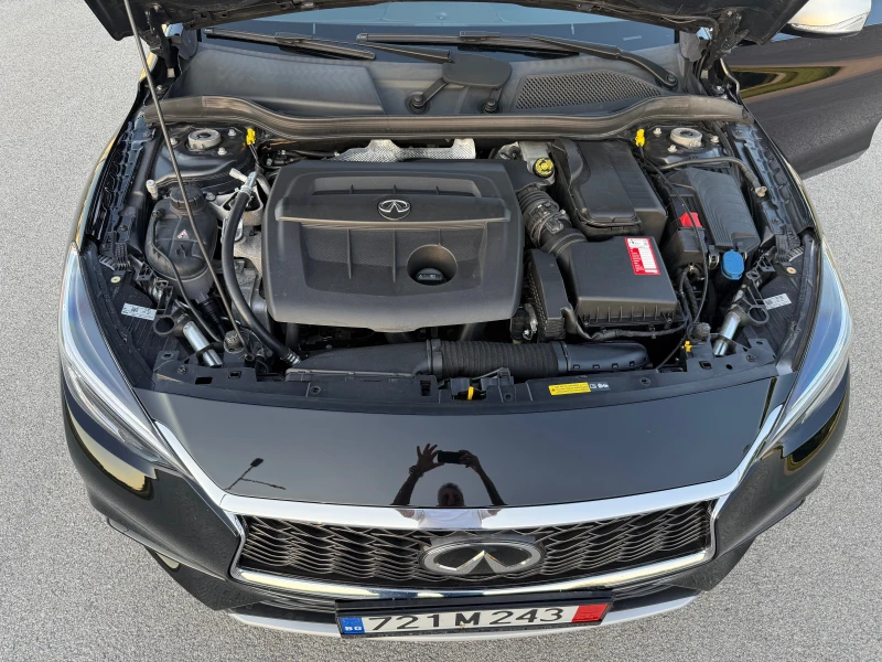 Infiniti Q30 1, 5dci-automat-top-koja-navi-panorama, снимка 16 - Автомобили и джипове - 50886699