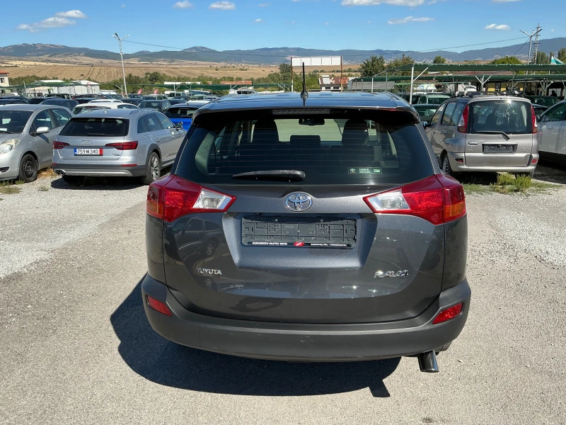 Toyota Rav4 2.0 D4D, снимка 7 - Автомобили и джипове - 51759983