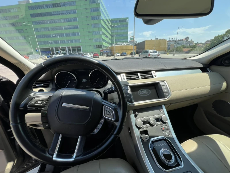 Land Rover Range Rover Evoque 2.0, снимка 9 - Автомобили и джипове - 52044583