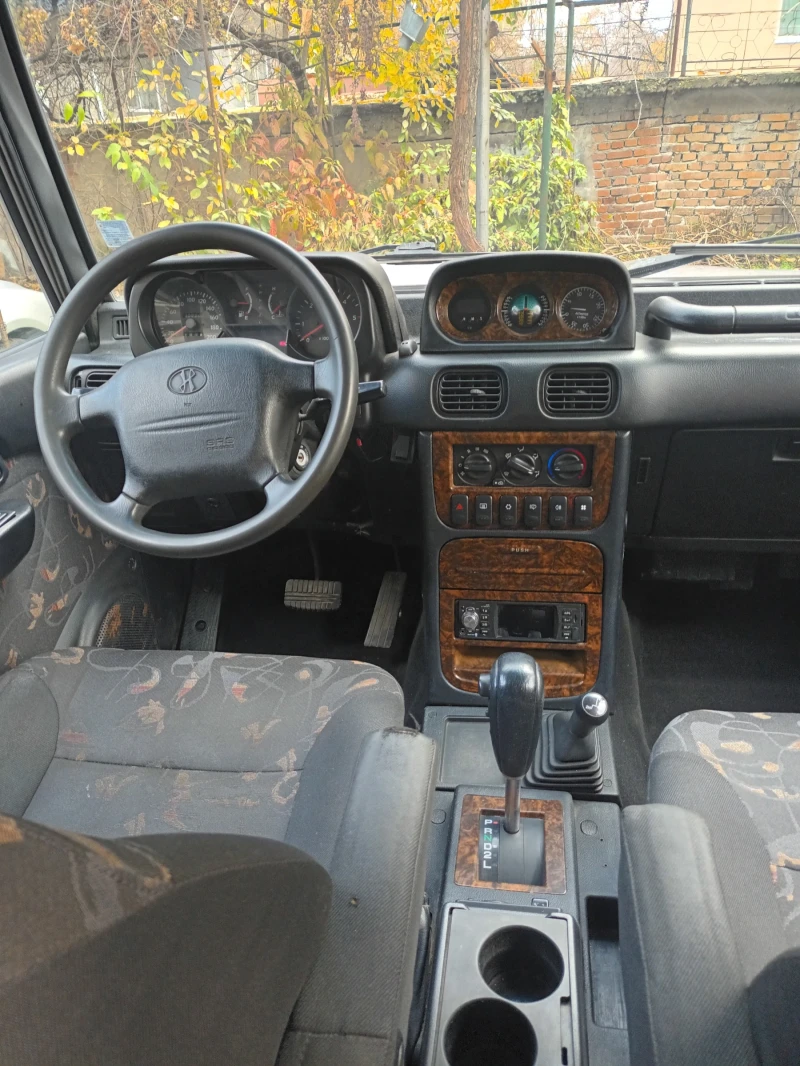 Hyundai Galloper, снимка 11 - Автомобили и джипове - 52515722