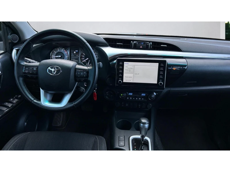 Toyota Hilux 4WD, Double Cab, AT, Месечна вноска от 800 лв., снимка 8 - Автомобили и джипове - 52635429