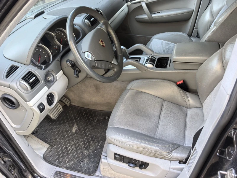 Porsche Cayenne 4.8 Swiss, снимка 10 - Автомобили и джипове - 52839648