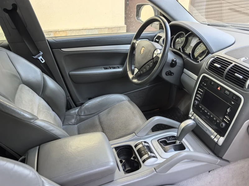 Porsche Cayenne 4.8 Swiss, снимка 7 - Автомобили и джипове - 52839648