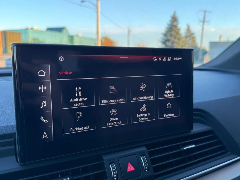 Audi Q5 quattro Komfort 45* TFSI* АвтоКредит* (ЦЕНА ДО БГ), снимка 11 - Автомобили и джипове - 53420292