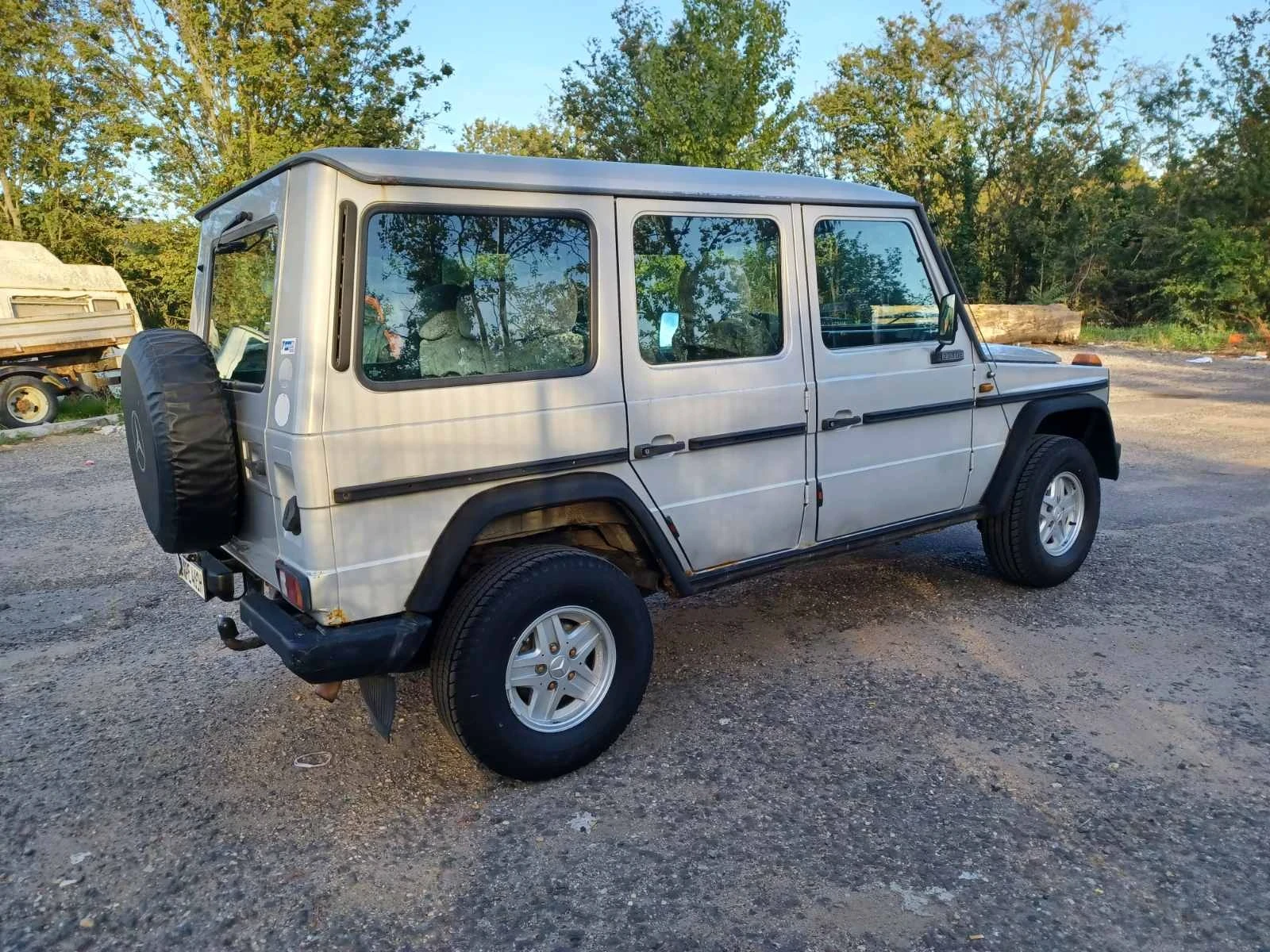 Mercedes-Benz G 230 2.3 - изображение 4