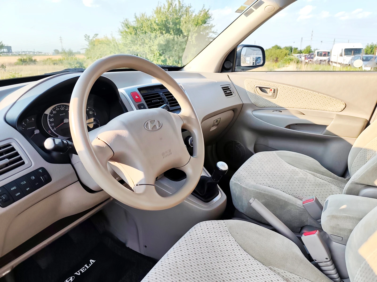 Hyundai Tucson 2.0CRDI 112ks - изображение 6