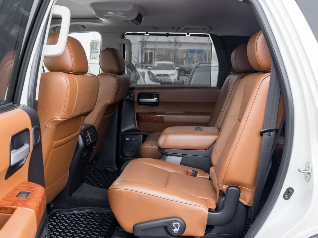 Toyota Sequoia * 4WD Platinum 5.7L*  - изображение 7