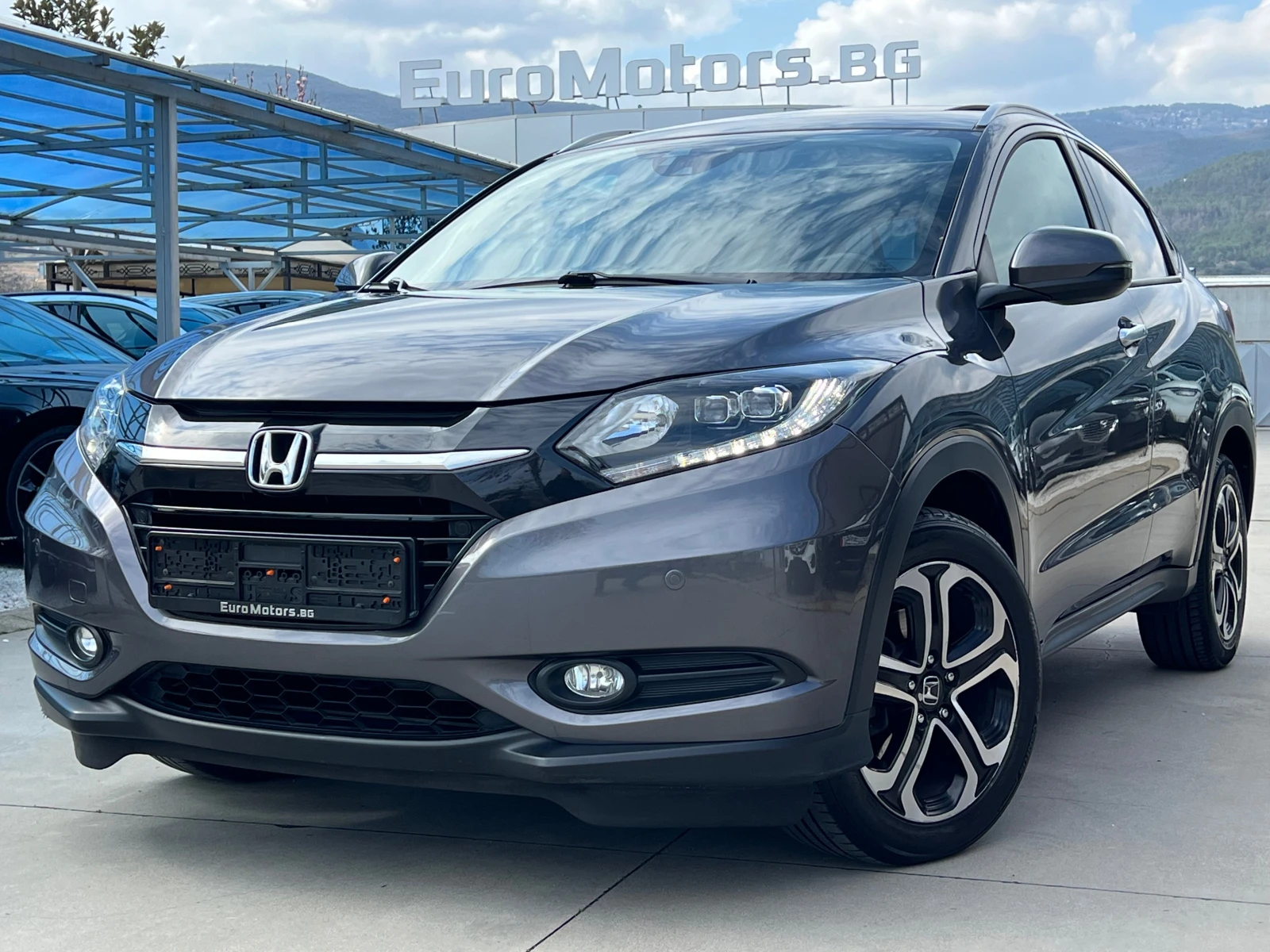 Honda Hr-v 1.5I-VTEC, EXCLUSIVE, FULL SERVICE HONDA-KATO HOB!