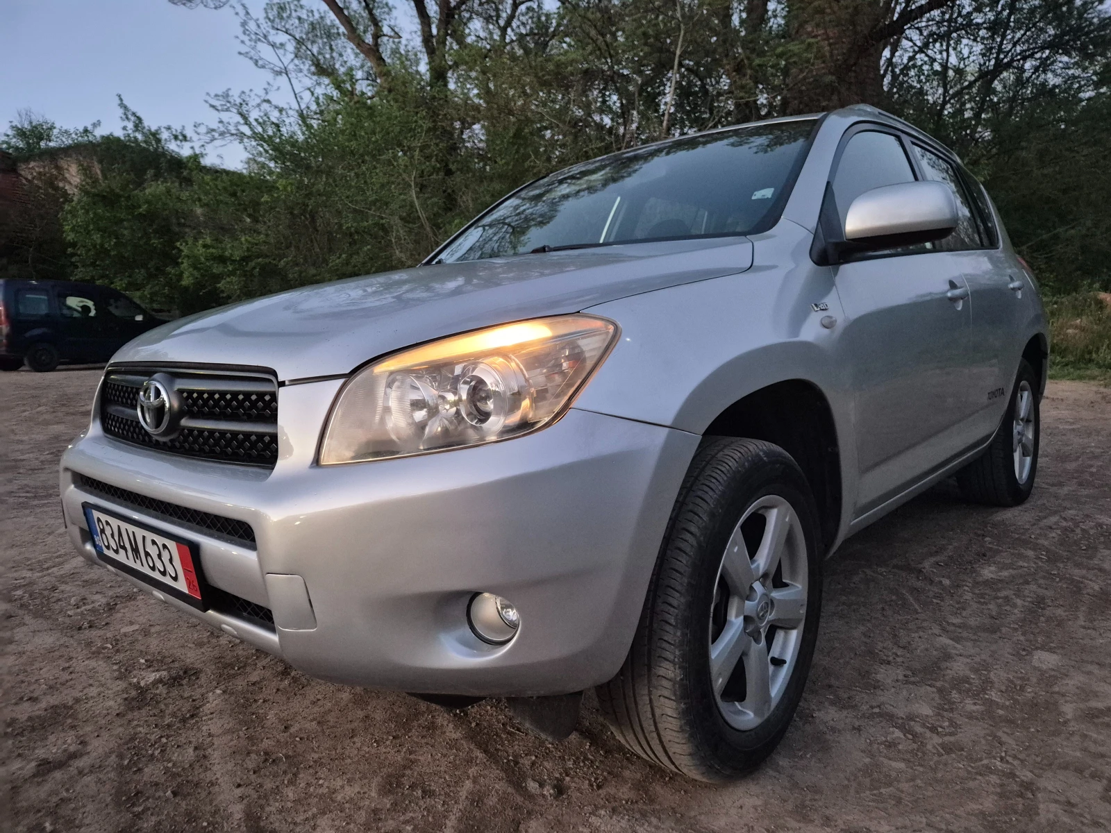 Toyota Rav4 2.2D4D/IИталия , снимка 7 - Автомобили и джипове - 54413583