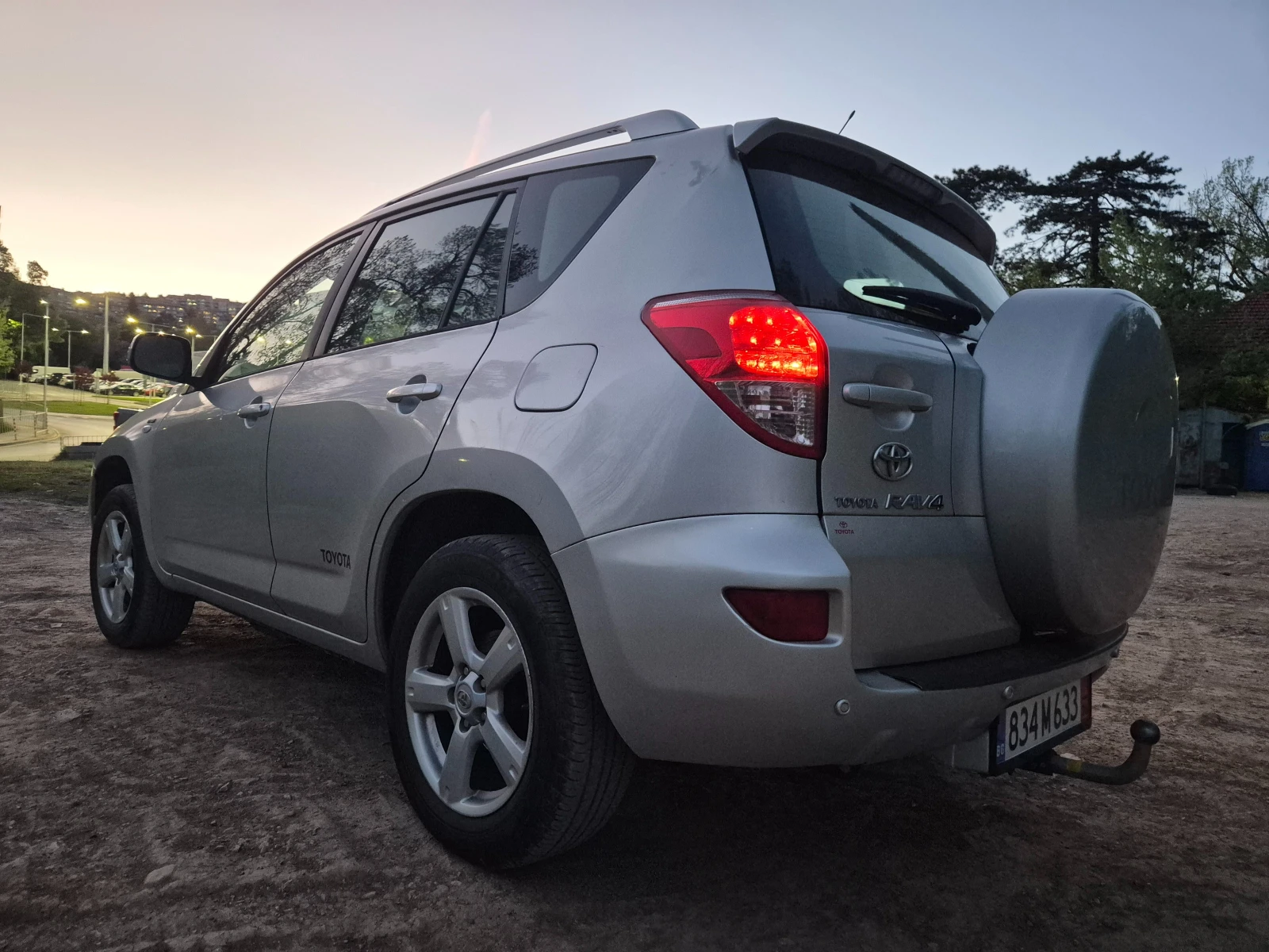 Toyota Rav4 2.2D4D/IИталия , снимка 5 - Автомобили и джипове - 54413583