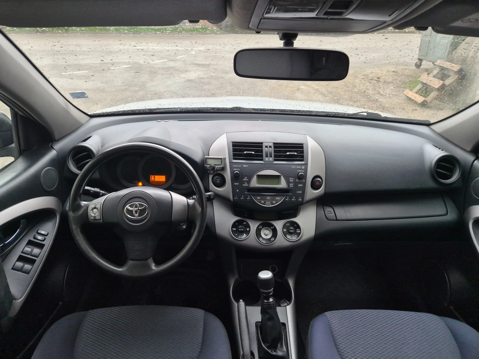 Toyota Rav4 2.2D4D/IИталия , снимка 13 - Автомобили и джипове - 54413583