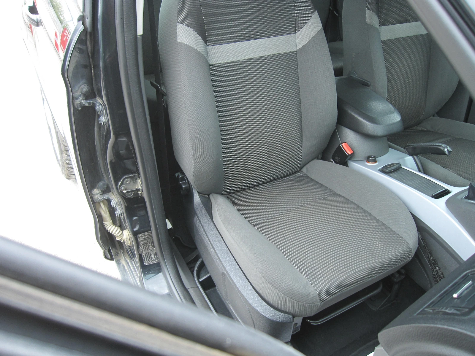 Ford Kuga 2, 0-tdci, снимка 12 - Автомобили и джипове - 54574939