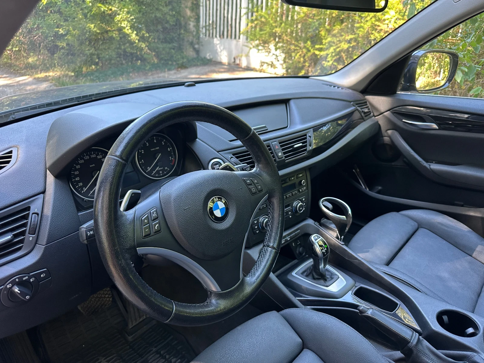BMW X1 2.8i xDrive, снимка 7 - Автомобили и джипове - 54758810