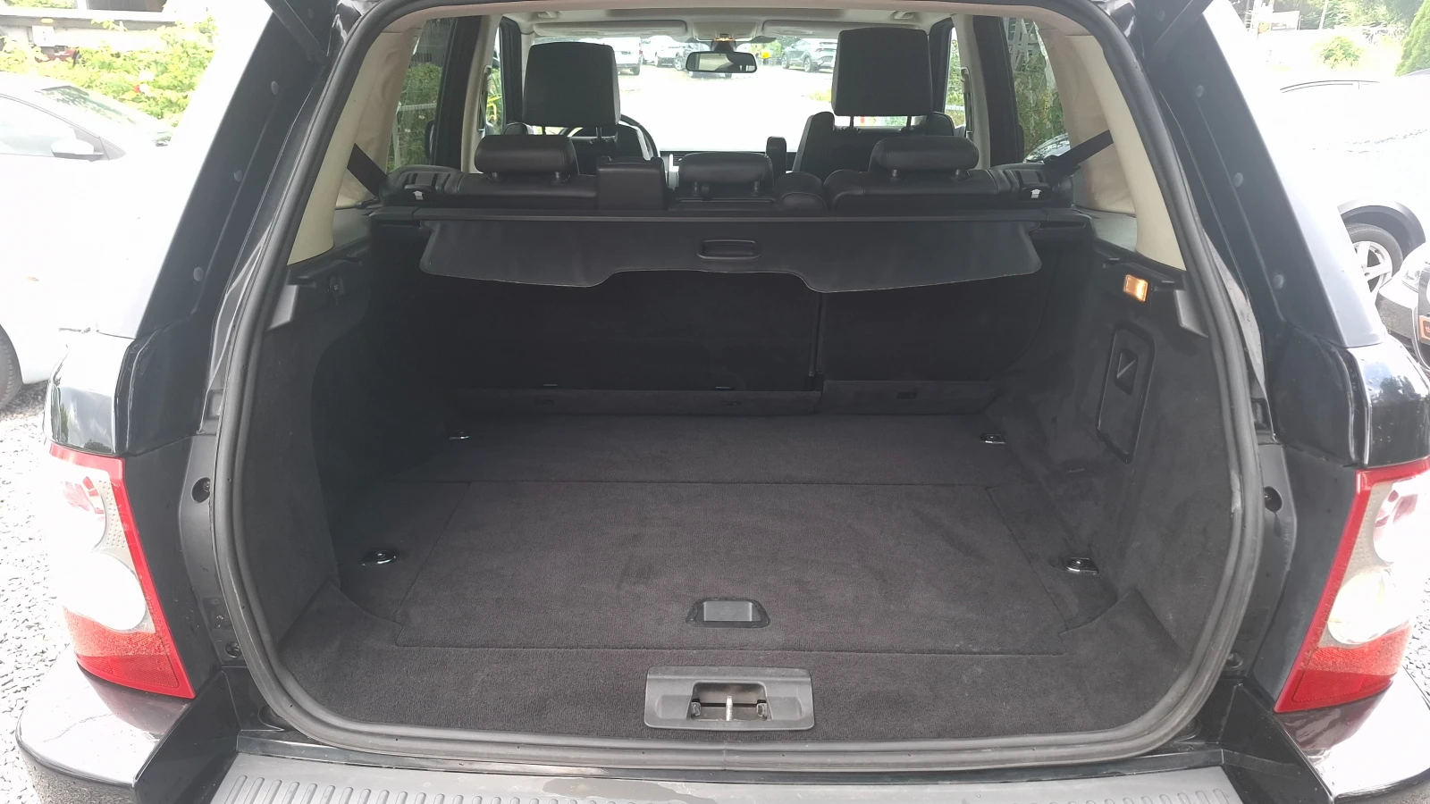 Land Rover Range Rover Sport 3.6HSE-V8/4Х4, снимка 12 - Автомобили и джипове - 55405410