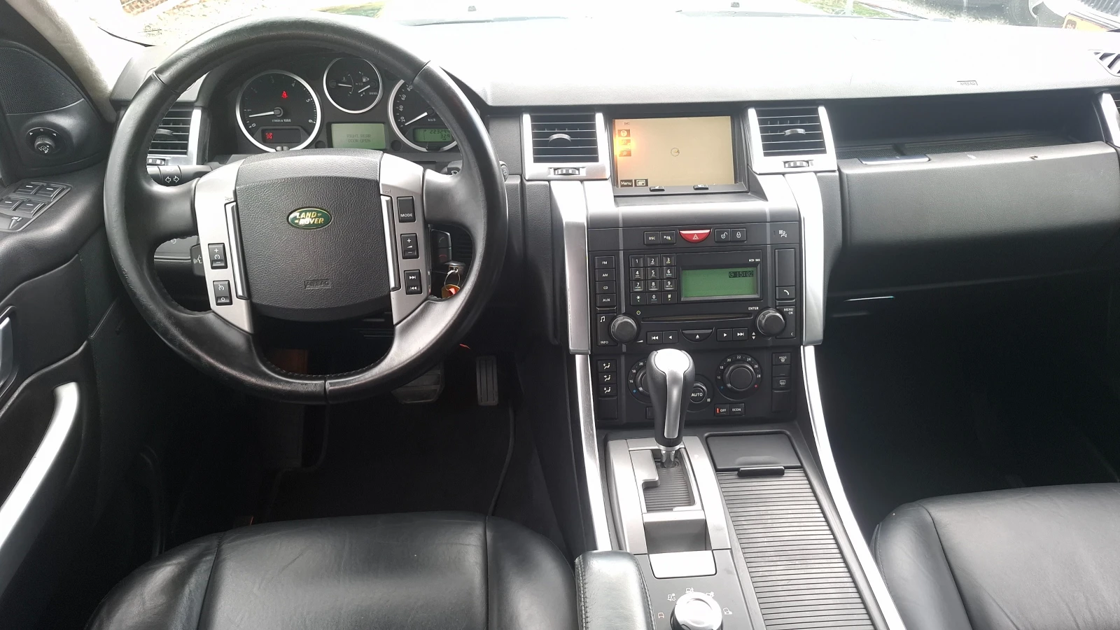 Land Rover Range Rover Sport 3.6HSE-V8/4Х4, снимка 16 - Автомобили и джипове - 55405410