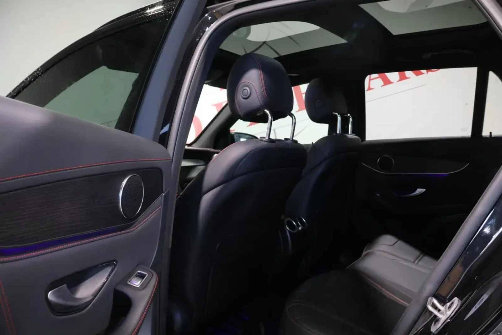 Mercedes-Benz GLC 43 AMG Digital* Пано* Обдухване* 360* Без инциденти, снимка 9 - Автомобили и джипове - 55646956