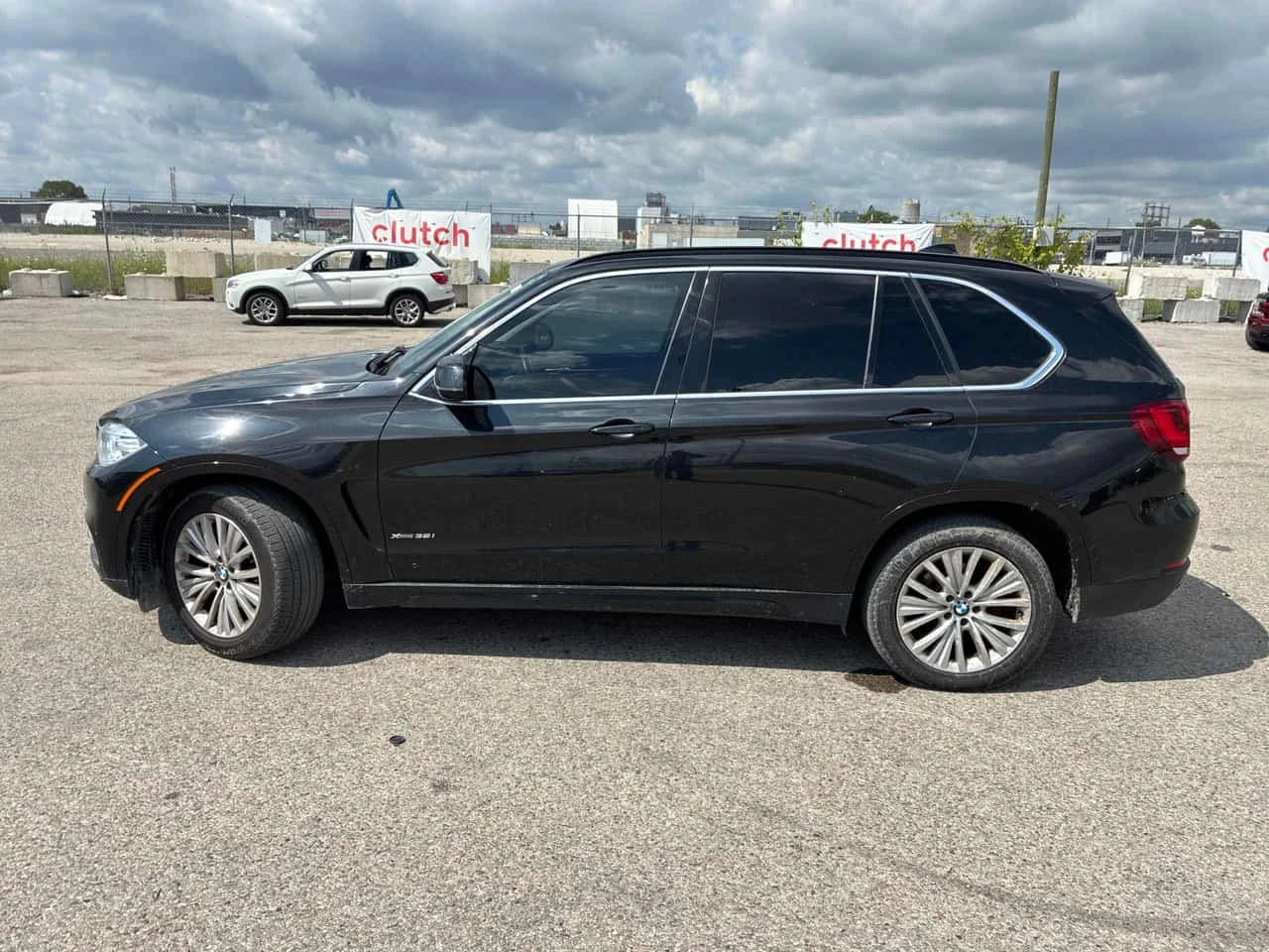 BMW X5 * xDrive35i * HARMAN/KARDON* PANO* CARFAX* , снимка 2 - Автомобили и джипове - 55744045