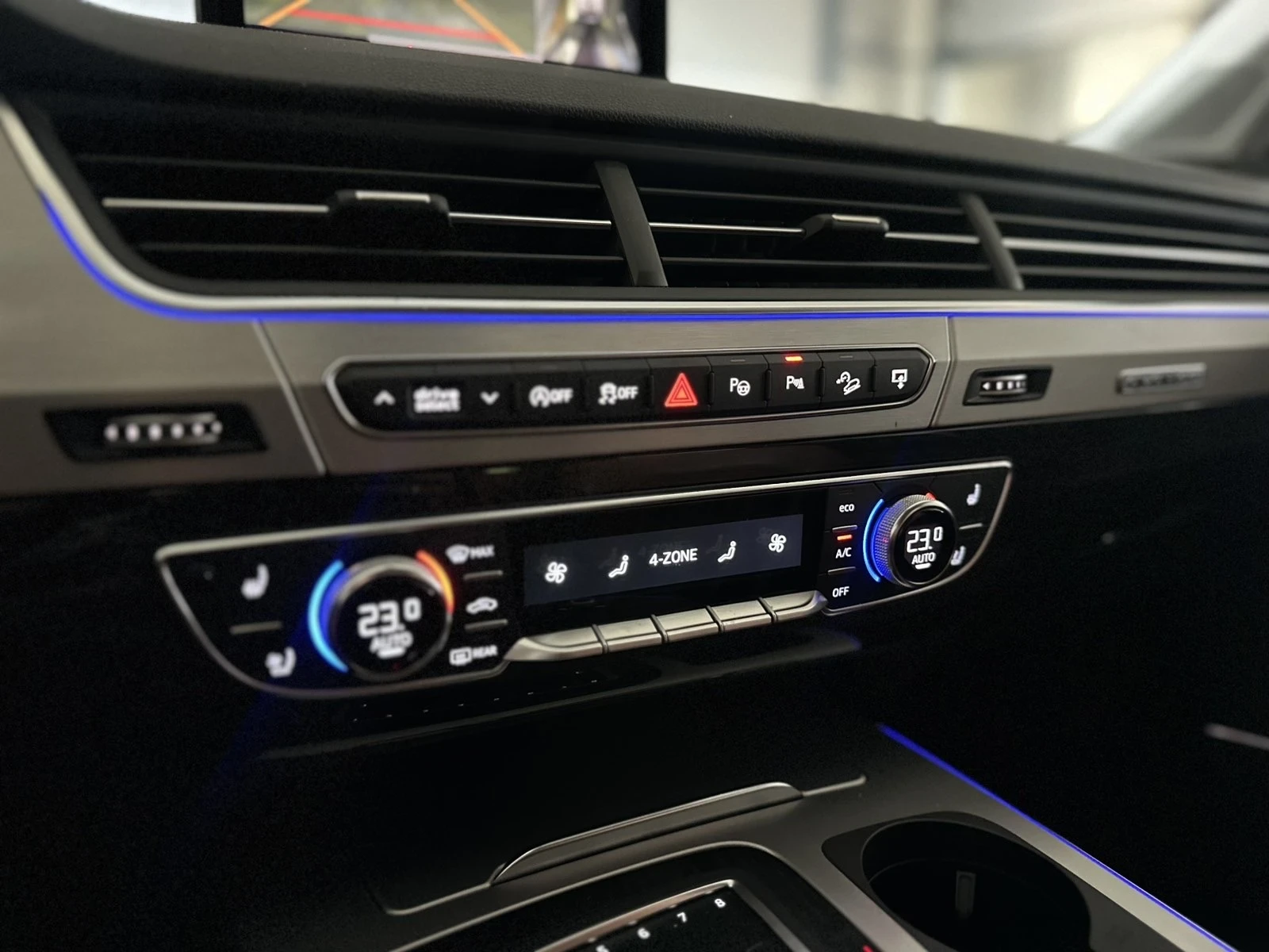 Audi Q7 3.0 TFSI V6 S line Quattro , снимка 10 - Автомобили и джипове - 55854431