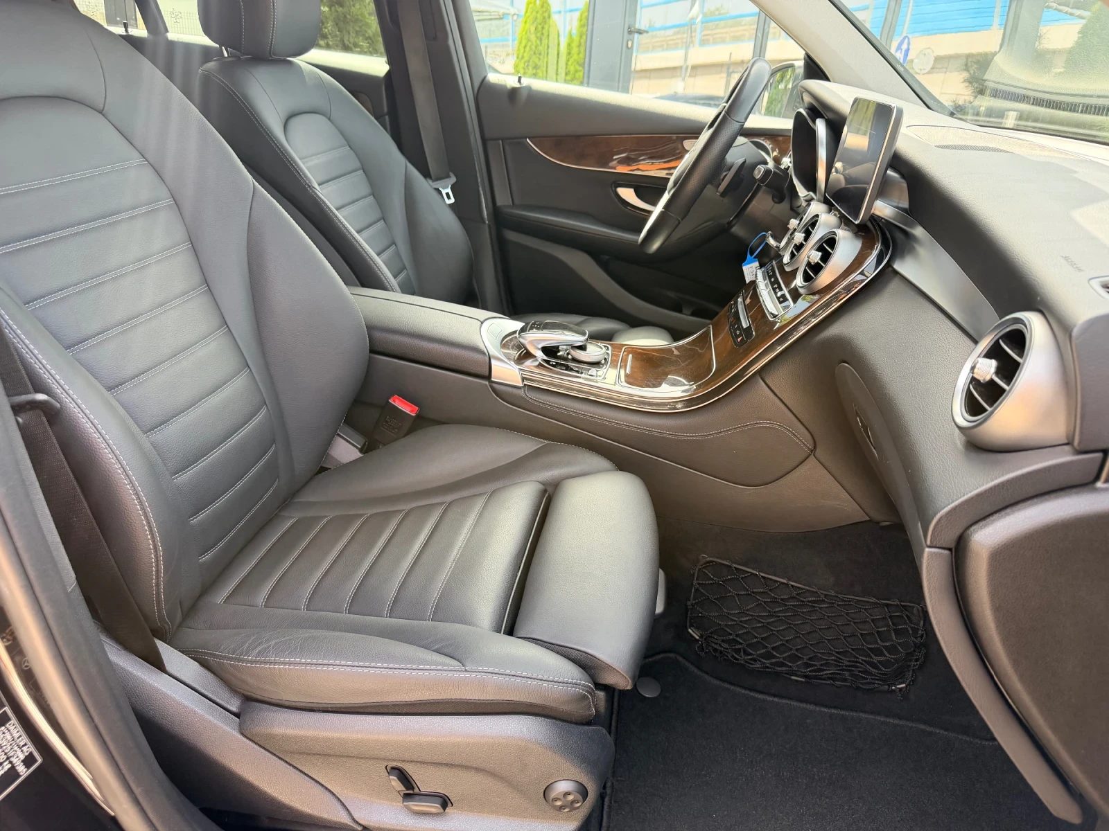 Mercedes-Benz GLC 350 d 4Matic 9G-tronic Distronic+ LaneAssist 360Cam | Mobile.bg � ����������� 14