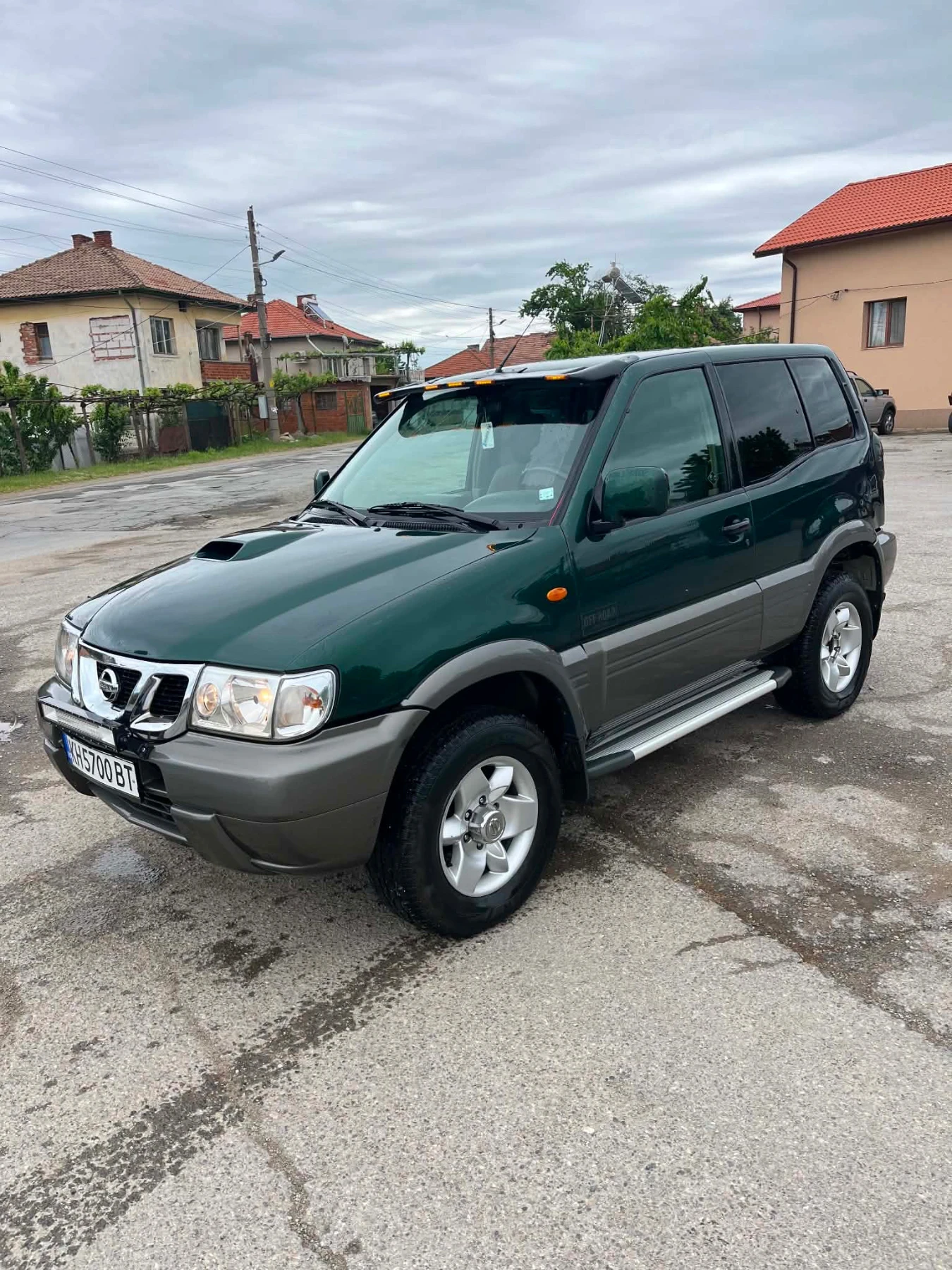 Nissan Terrano, снимка 3 - Автомобили и джипове - 56457826