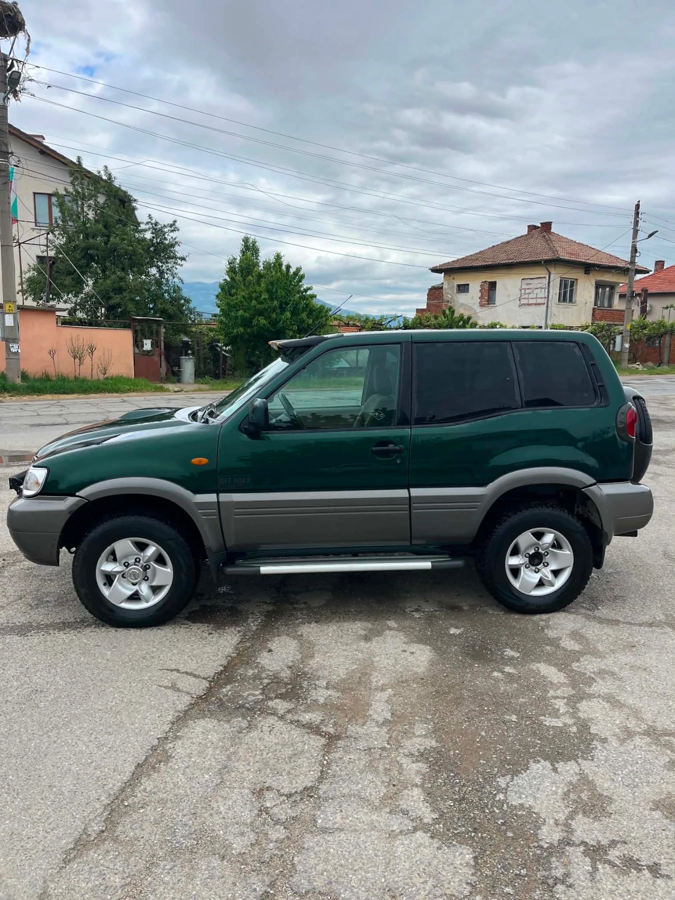 Nissan Terrano, снимка 6 - Автомобили и джипове - 56457826