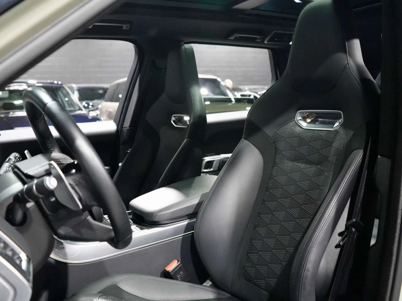 Land Rover Range Rover Sport SVR Carbon Edition| MERIDIAN| 360| PANO| DRIVER AS | Mobile.bg � ����������� 9