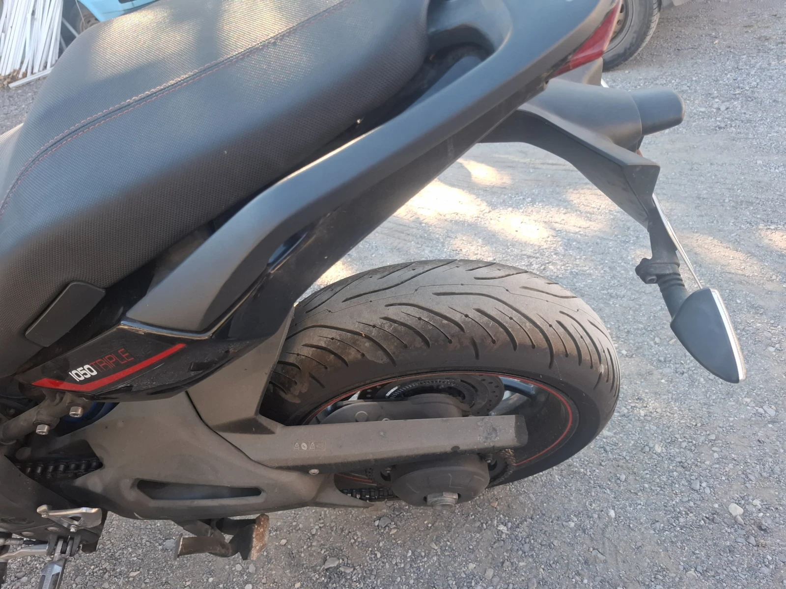 Triumph Trident | Mobile.bg � ����������� 9