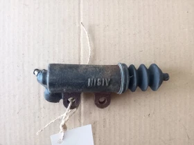 Помпа съединител долна Тойота Рав4 (н)