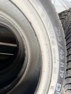 Гуми Зимни 255/45R19, снимка 1
