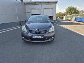 Toyota Verso 2.2D-CAT 177к.с панорама, подгрев, навигация камер - 14000 лв. - 64687878 2
