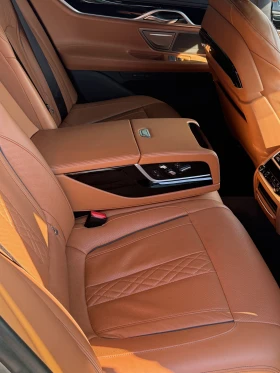 BMW 740 740D M-Sport Pack X-drive EXCLUSIV | Mobile.bg    10