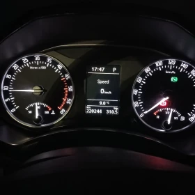 Skoda Octavia 2.0TDI, DSG - 9000 лв. / 4601.63 € - 86773941 5