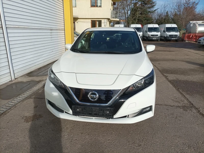 Nissan Leaf  40 kWh, снимка 2 - Автомобили и джипове - 38981398