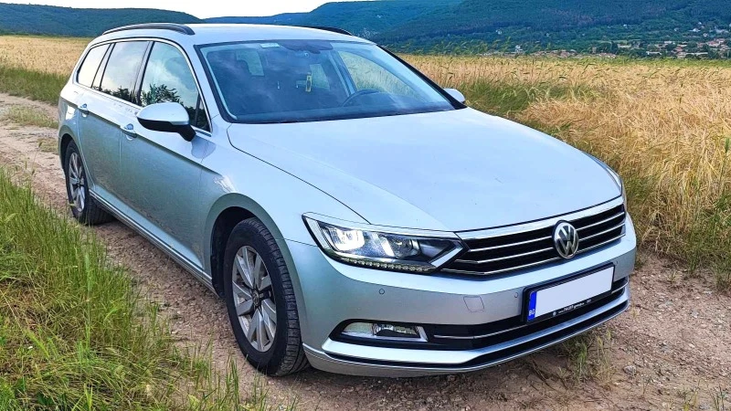 VW Passat, снимка 1 - Автомобили и джипове - 47599771