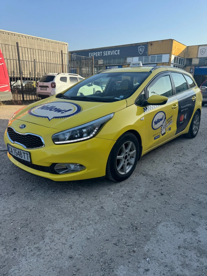 Kia Ceed TAXI, снимка 7 - Автомобили и джипове - 47845236