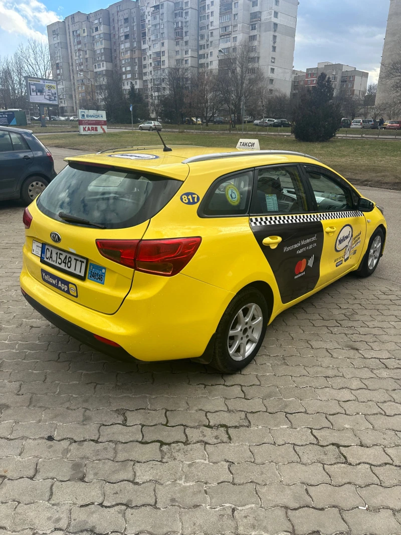 Kia Ceed TAXI, снимка 5 - Автомобили и джипове - 48759935