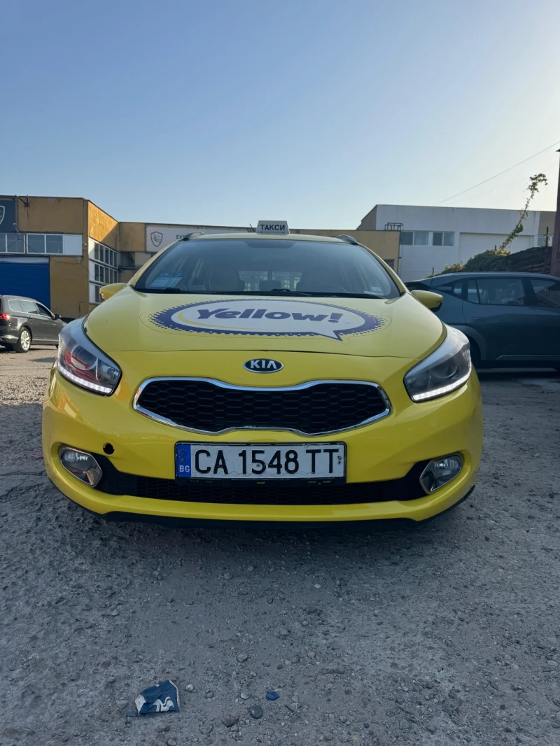 Kia Ceed TAXI, снимка 8 - Автомобили и джипове - 47845236