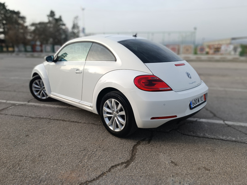 VW New beetle 1.6 TDI, снимка 2 - Автомобили и джипове - 46323376