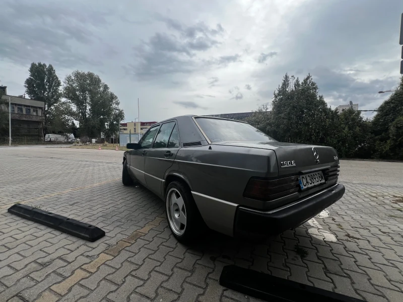 Mercedes-Benz 190, снимка 8 - Автомобили и джипове - 47272365