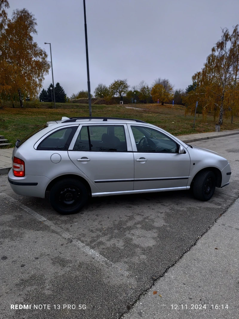 Skoda Fabia, снимка 4 - Автомобили и джипове - 47943931