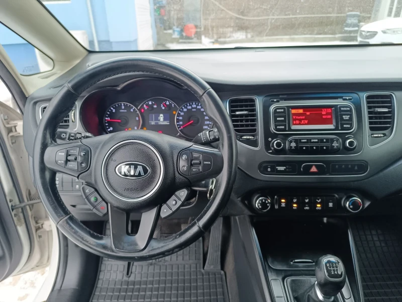 Kia Carens 1.7 CRDi Euro 6, снимка 15 - Автомобили и джипове - 49110005