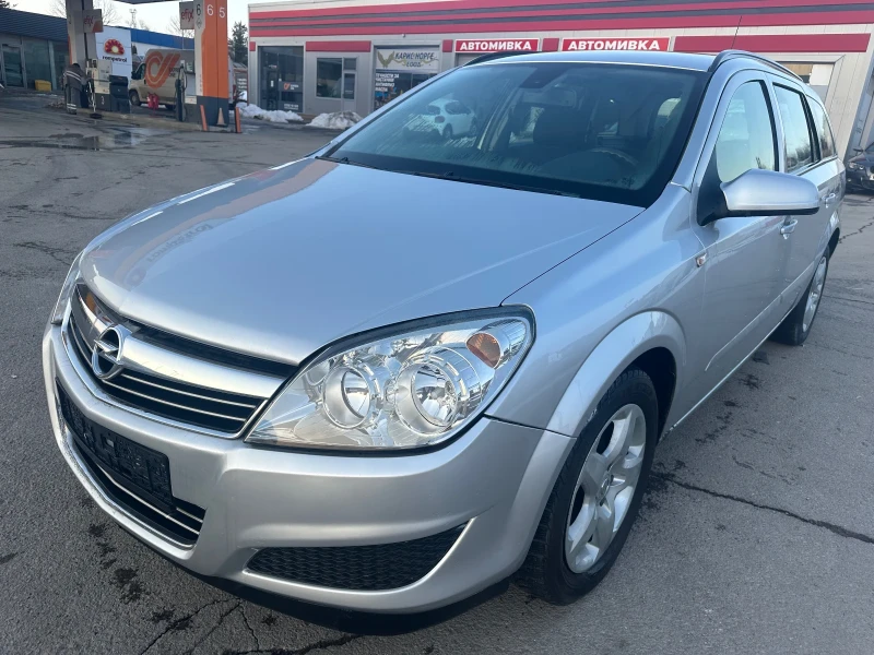 Opel Astra 1.7CDTI, снимка 1 - Автомобили и джипове - 49295530