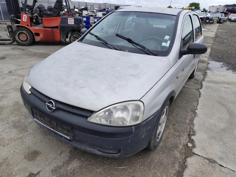 Opel Corsa С - 1.7, снимка 2 - Автомобили и джипове - 50269268