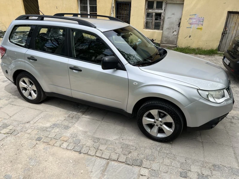 Subaru Forester, снимка 11 - Автомобили и джипове - 52744424