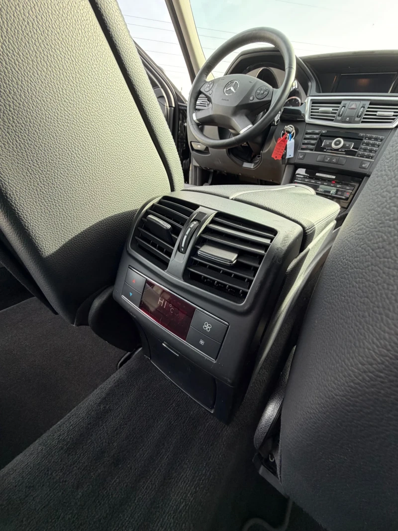 Mercedes-Benz E 350 Нов внос от Дания!, снимка 14 - Автомобили и джипове - 52741266